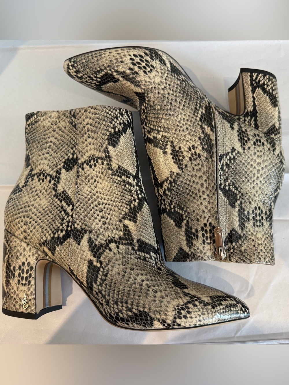 Sam Edelman Hilty Python Snakeskin Print Leather Block Heel Ankle Boots 8.5